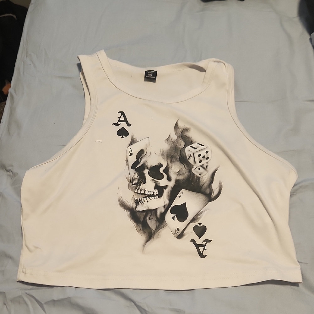 SHEIN White Skull and Cards Graphic Crop Top